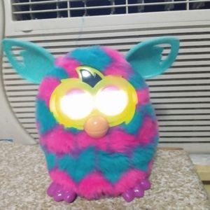 Working furby boom pink blue hearts